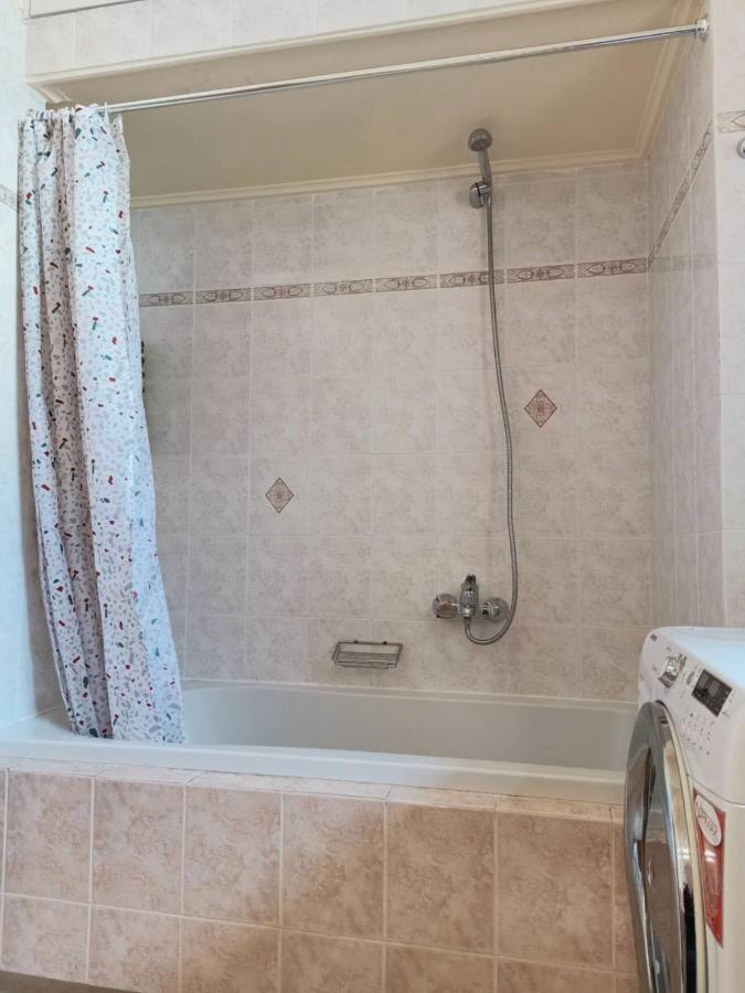 Big Apt 3Bed 3Bath 10 Min Walk Acropolis Athens Ngoại thất bức ảnh